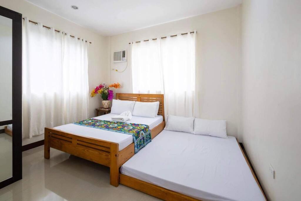 House Staycation Tagaytay Tagaytay City Dış mekan fotoğraf